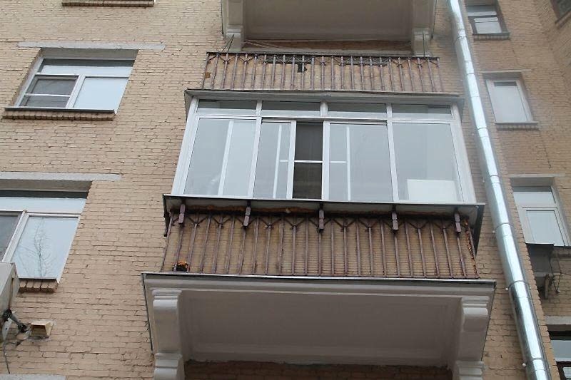 Вынос остекления в сталинском дом